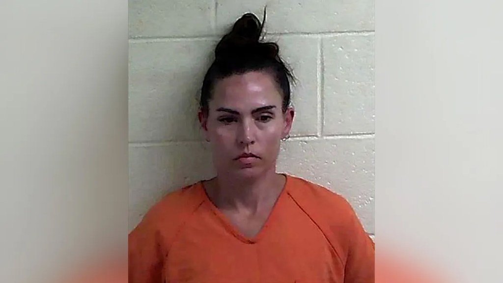 Georgia Mom Arrested After Letting Her 10 Year Old Walk Home Alone