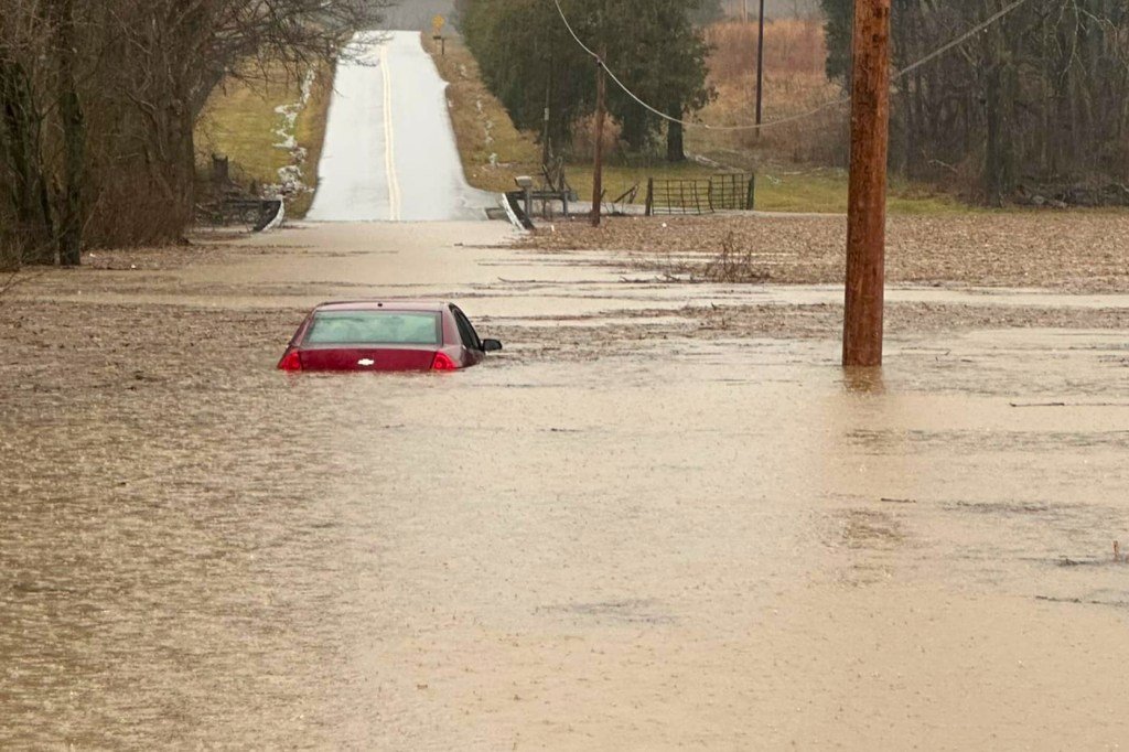 At least 1 dead as brutal storms, flash floods wallop several southern ...
