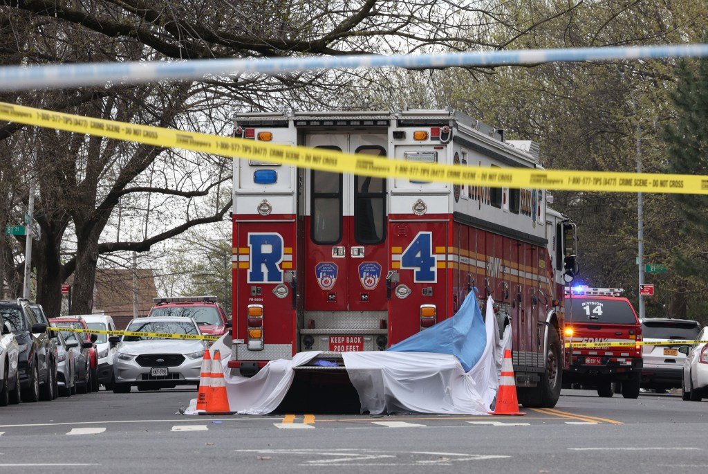 FDNY firetruck strikes, kills cyclist outside NYC park: police - New ...