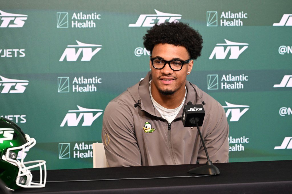 Kenyon Sadiq seeing Shedeur Sanders get pranked caused ‘fear’ when Jets ...